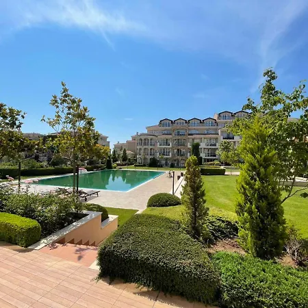 Provence Deluxe In Atia Apartment Tschernomorez
